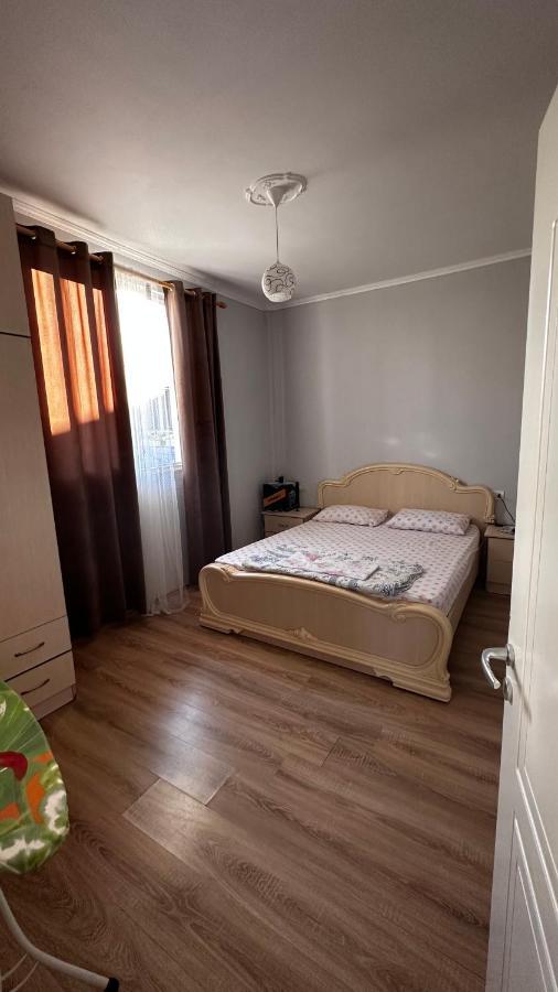 Priam Garden Apartment Durrës Exterior foto